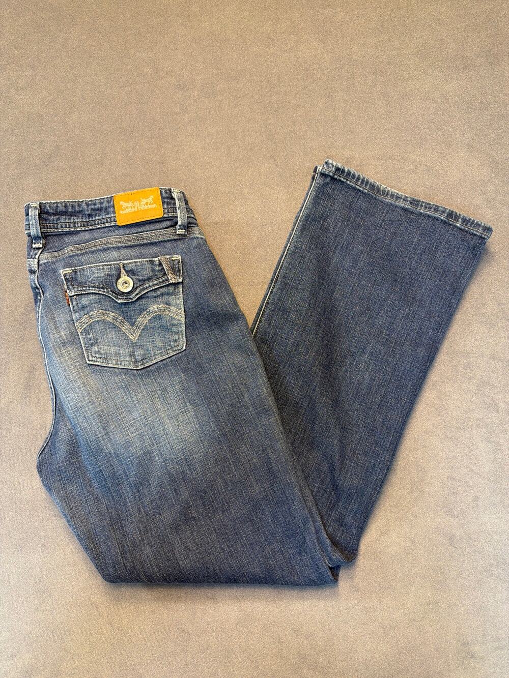 Levi's Women's Curvy 529 Bootcut Jeans Dark Wash Size 12 Western Wear